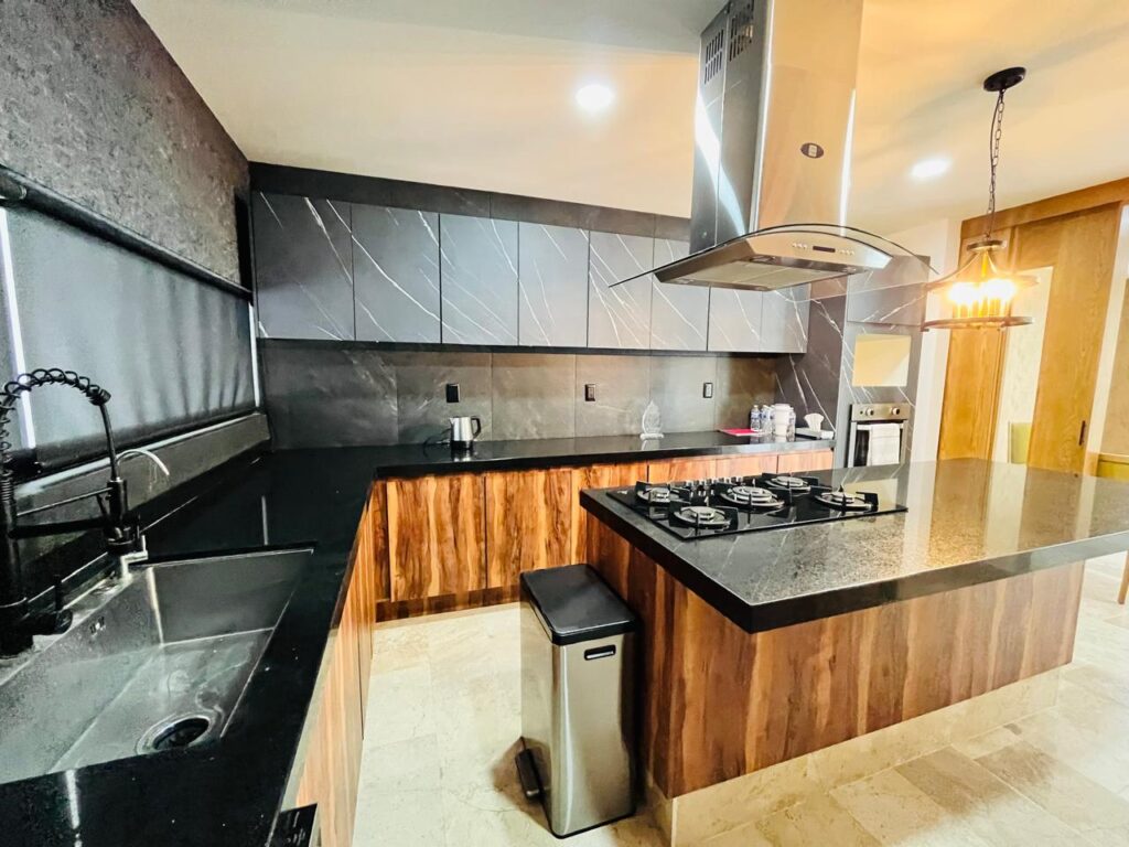 Casa en venta Lomas de Angelópolis Puebla 4 recámaras