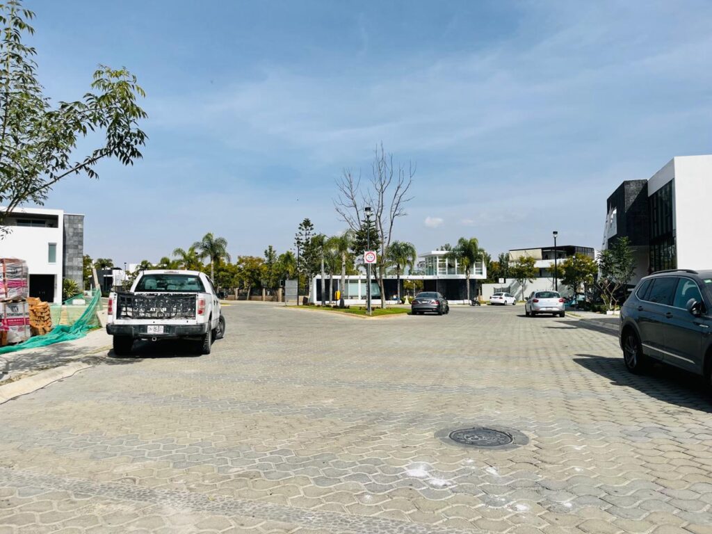 Terreno en venta Parque Chiapas Lomas de Angelopolis Puebla