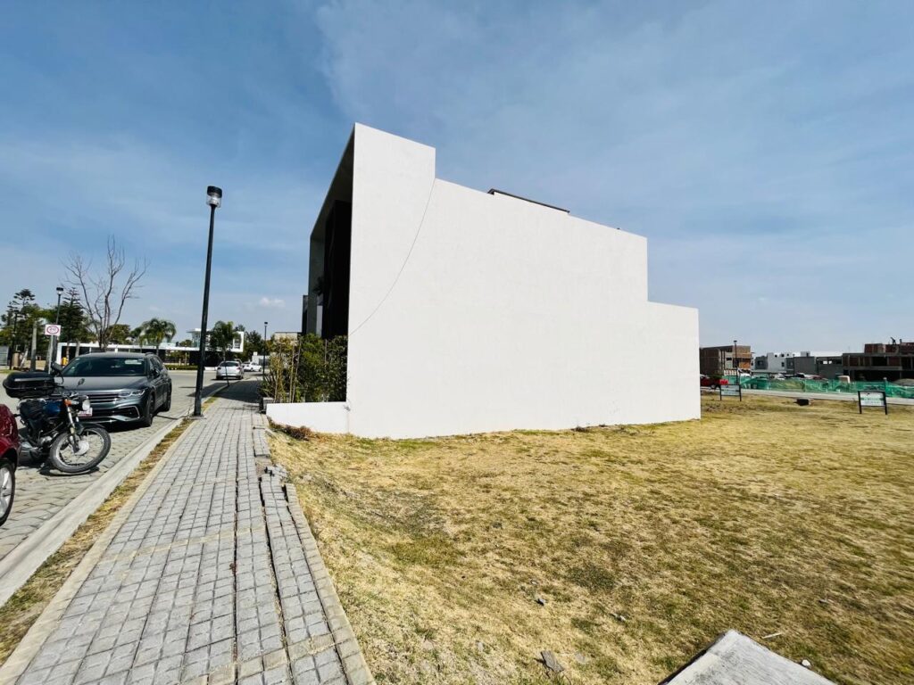 Terreno en venta Parque Chiapas Lomas de Angelopolis Puebla
