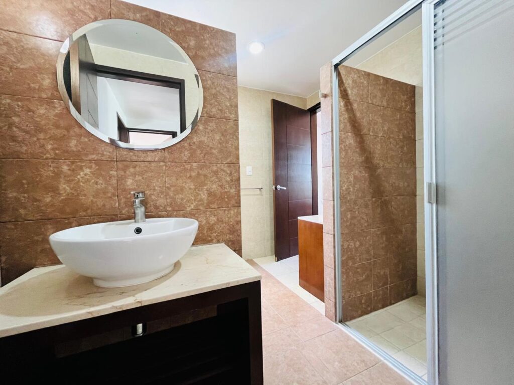 Casa en venta Lomas de Angelópolis Puebla 3 recámaras cluster 999