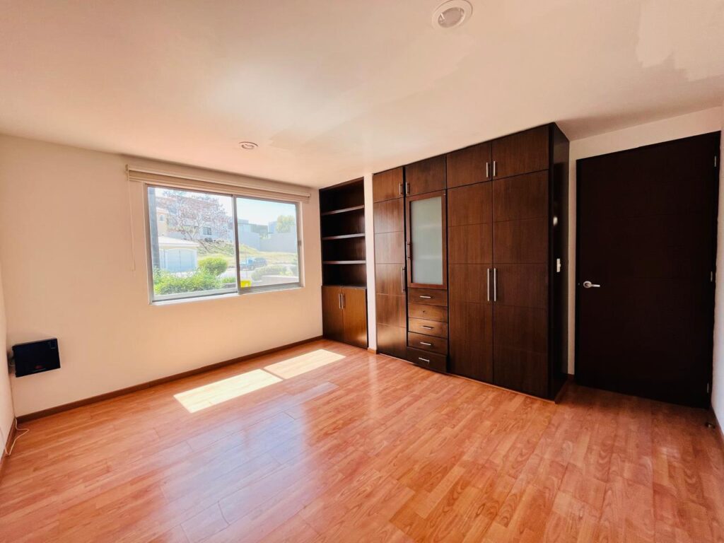 Casa en venta Lomas de Angelópolis Puebla 3 recámaras cluster 999