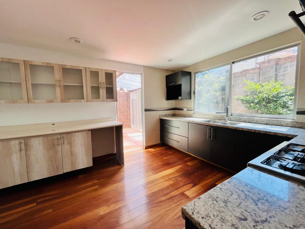 Casa en venta Lomas de Angelópolis Puebla 3 recámaras cluster 999