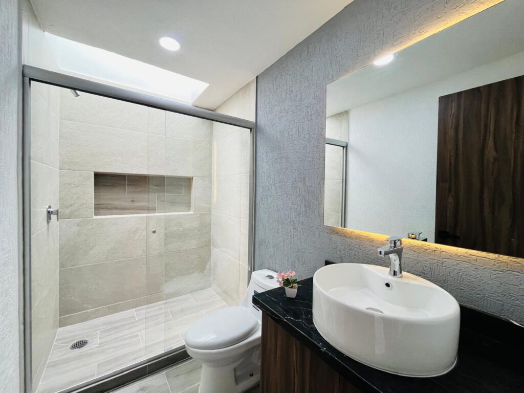 Casa en venta 4 recámaras Lomas de Angelópolis Puebla