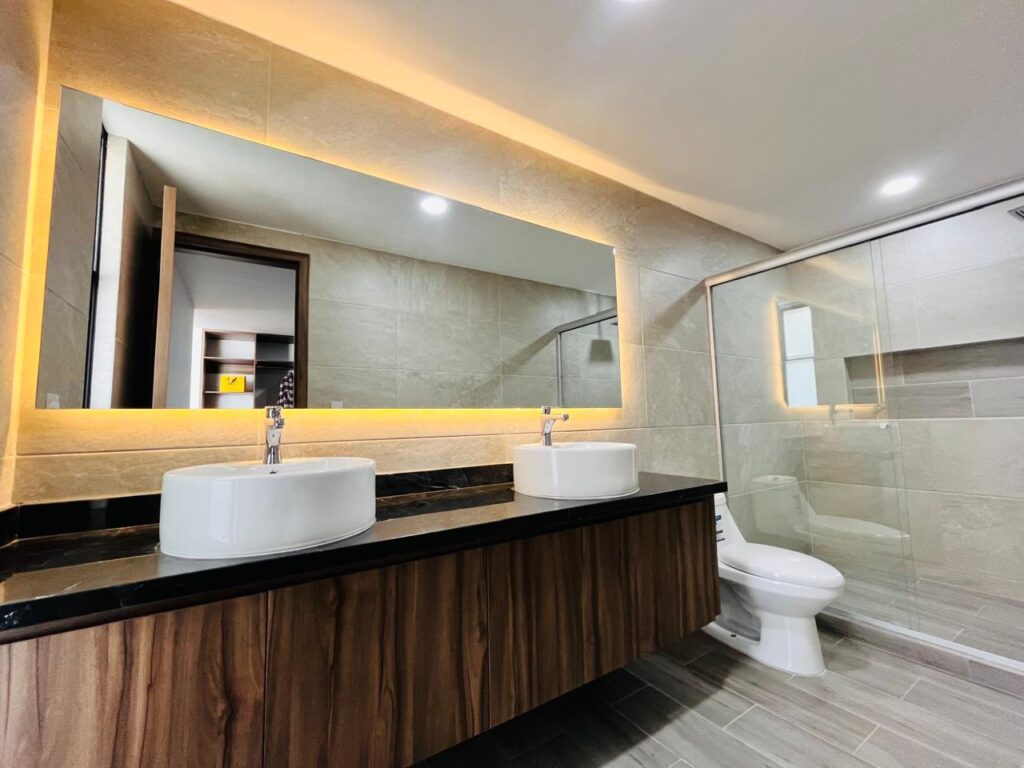 Casa en venta 4 recámaras Lomas de Angelópolis Puebla