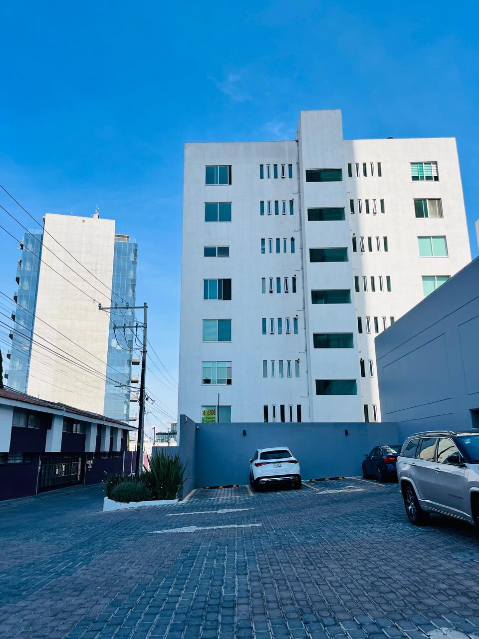 Departamento en venta 3 recámaras con 2 cajones de estacionamiento Puebla