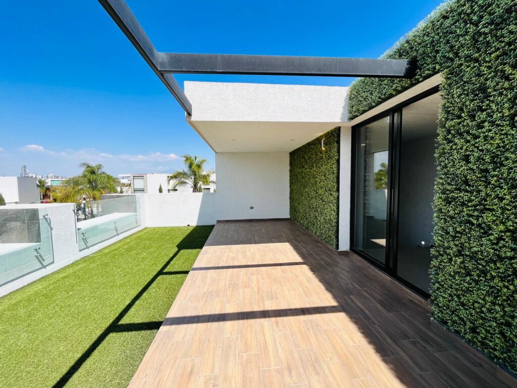 WhatsApp Image 2026-03-05 at 18.41.12 (21)