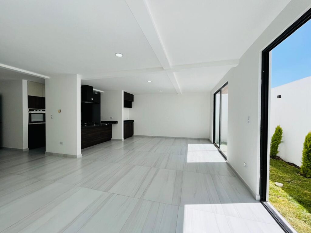 Casa en venta Lomas de Angelópolis Parque México 3 recámaras