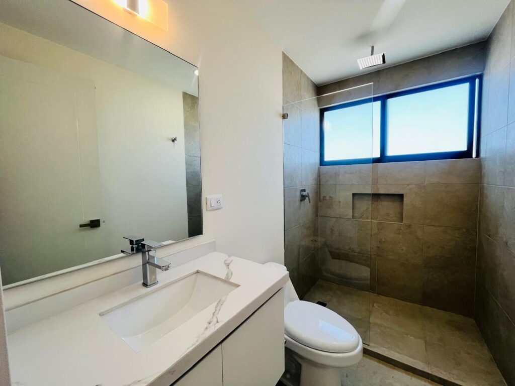 Casa en venta Lomas de Angelópolis 4 recámaras Puebla