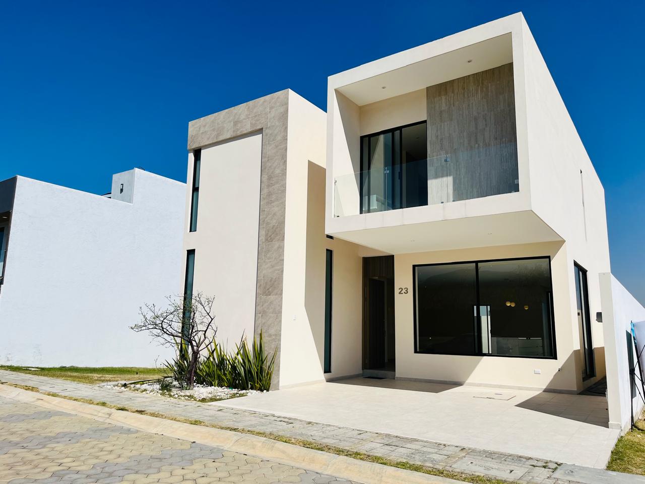 Casa en venta Lomas de Angelópolis 4 recámaras Puebla