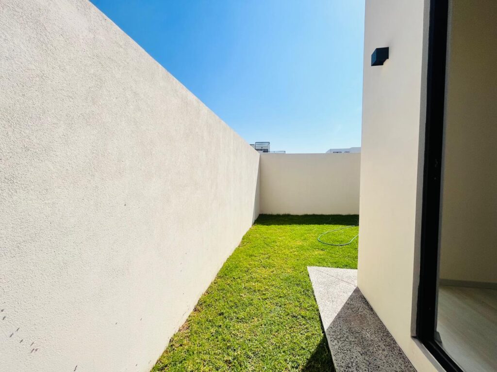 WhatsApp Image 2026-02-02 at 10.10.26 (6)