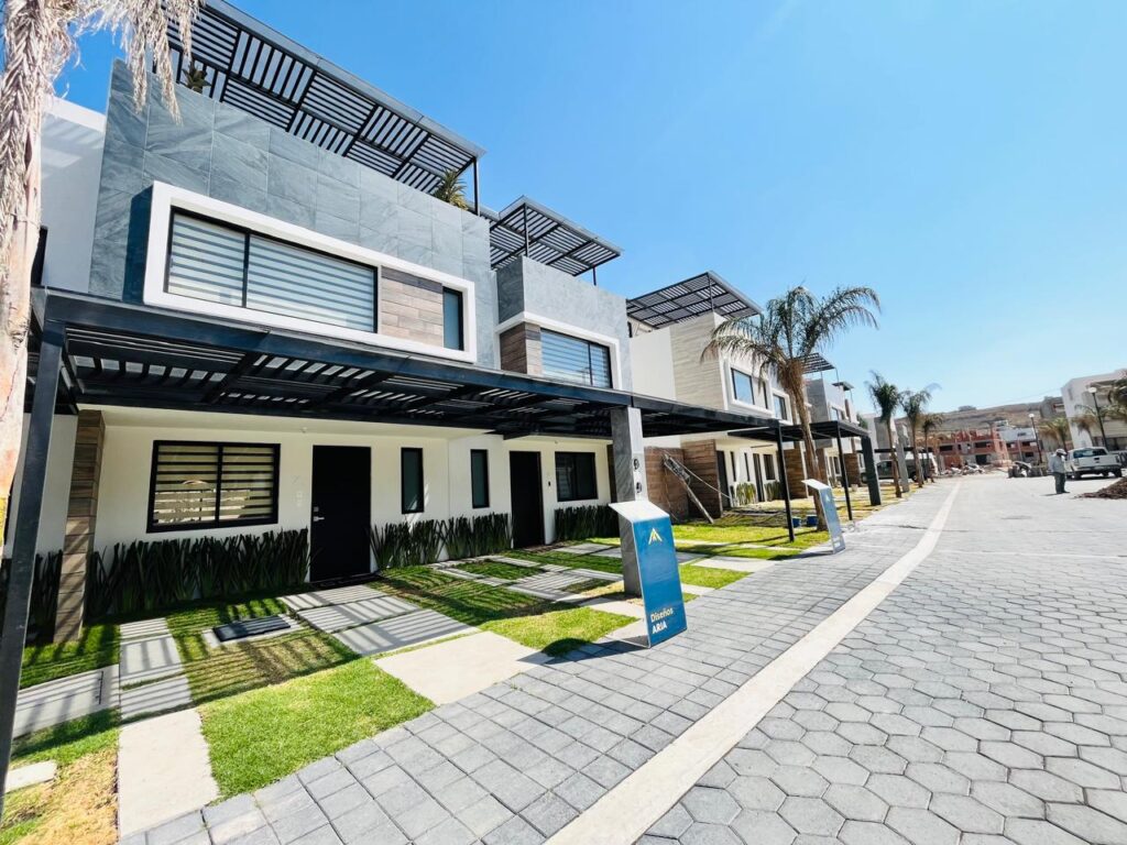 Casa en venta 3 recámaras Lomas de Angelópolis Puebla Parque Aspen