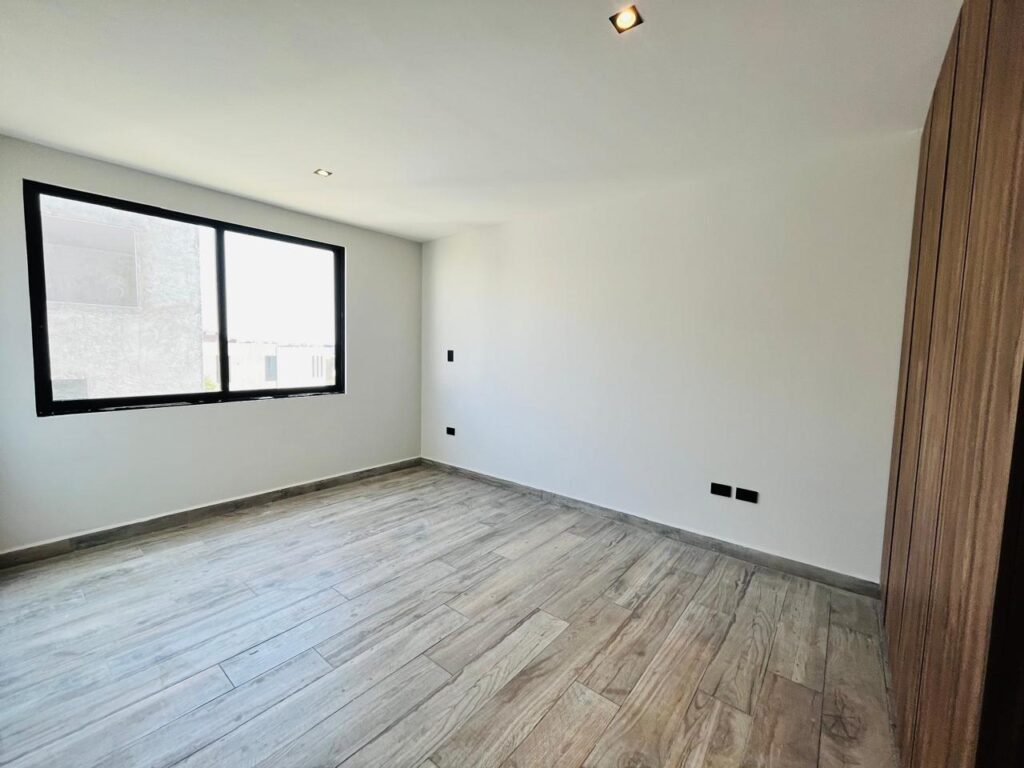 WhatsApp Image 2026-02-17 at 13.17.09