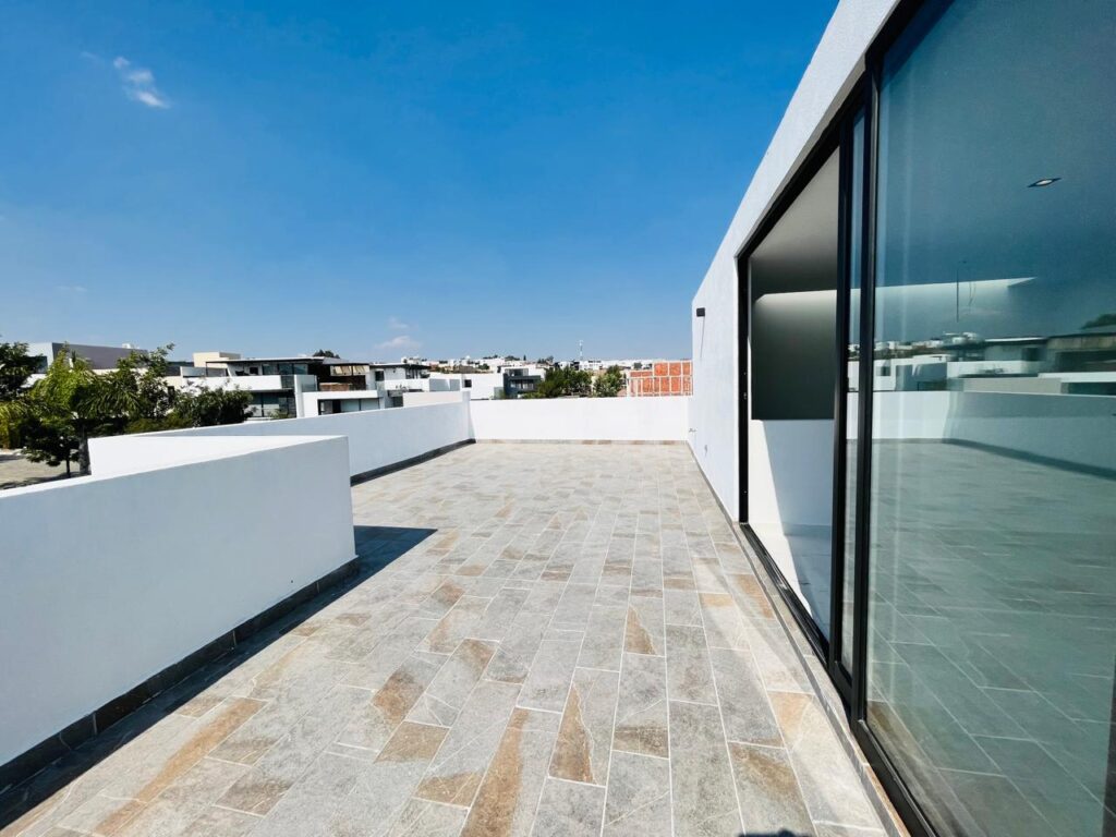 WhatsApp Image 2026-02-17 at 13.17.11 (1)