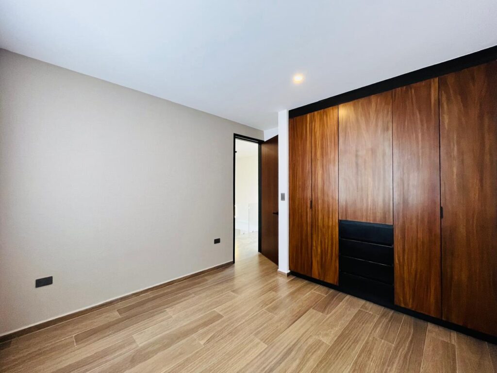 Casa en venta en Parque Oaxaca Lomas de Angelópolis Puebla 4 recámaras