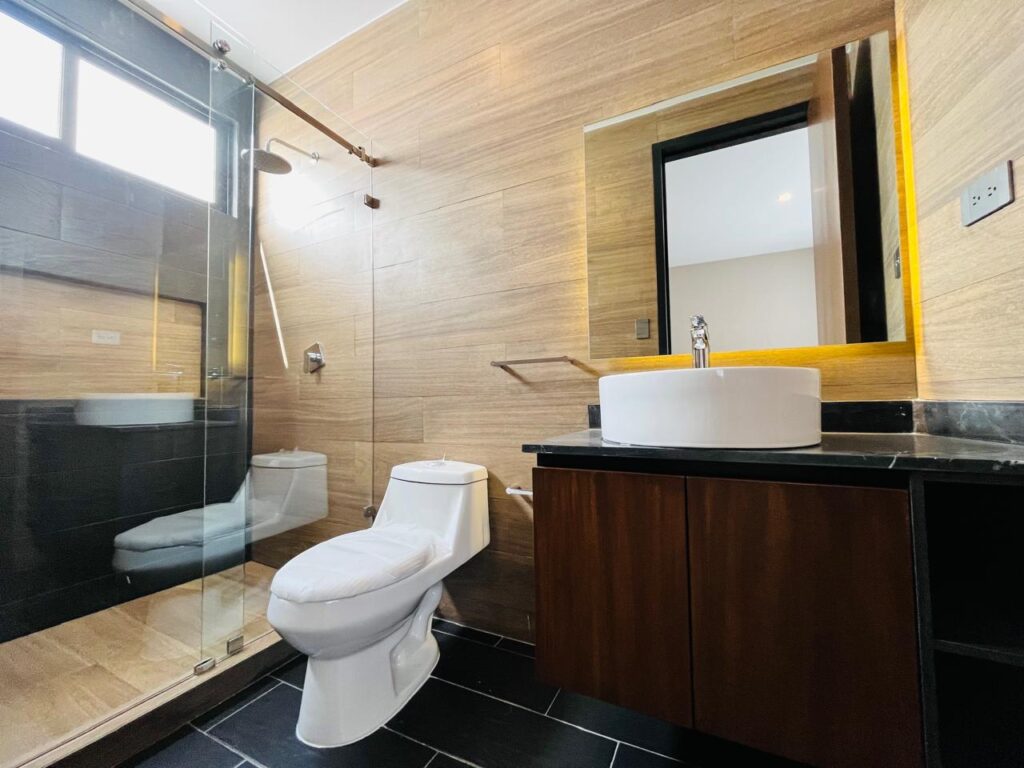 Casa en venta en Parque Oaxaca Lomas de Angelópolis Puebla 4 recámaras