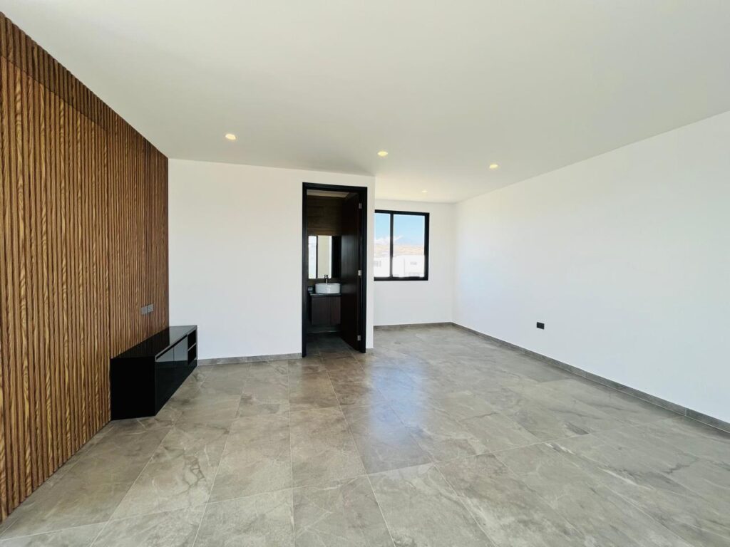 Casa en venta en Parque Oaxaca Lomas de Angelópolis Puebla 4 recámaras