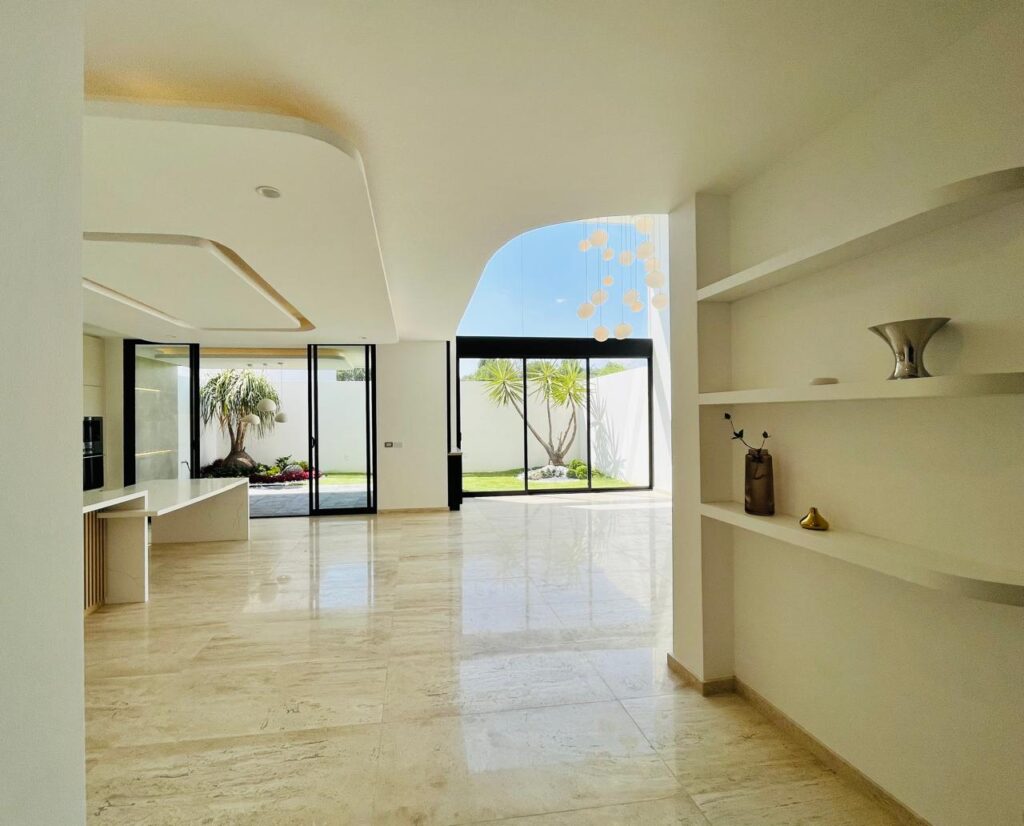 Casa en venta Lomas de Angelópolis Puebla 4 recámaras
