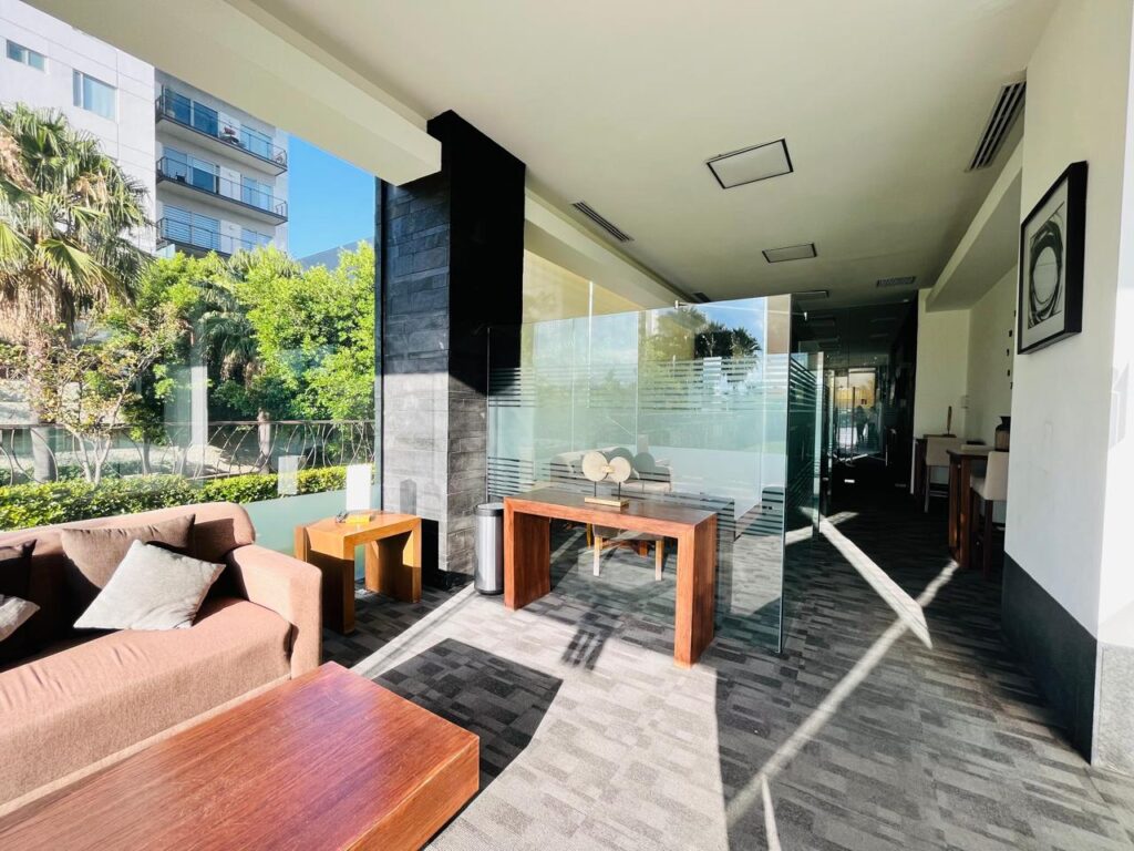 Departamento en venta dos recámaras en High Towers Lomas de Angelópolis Puebla