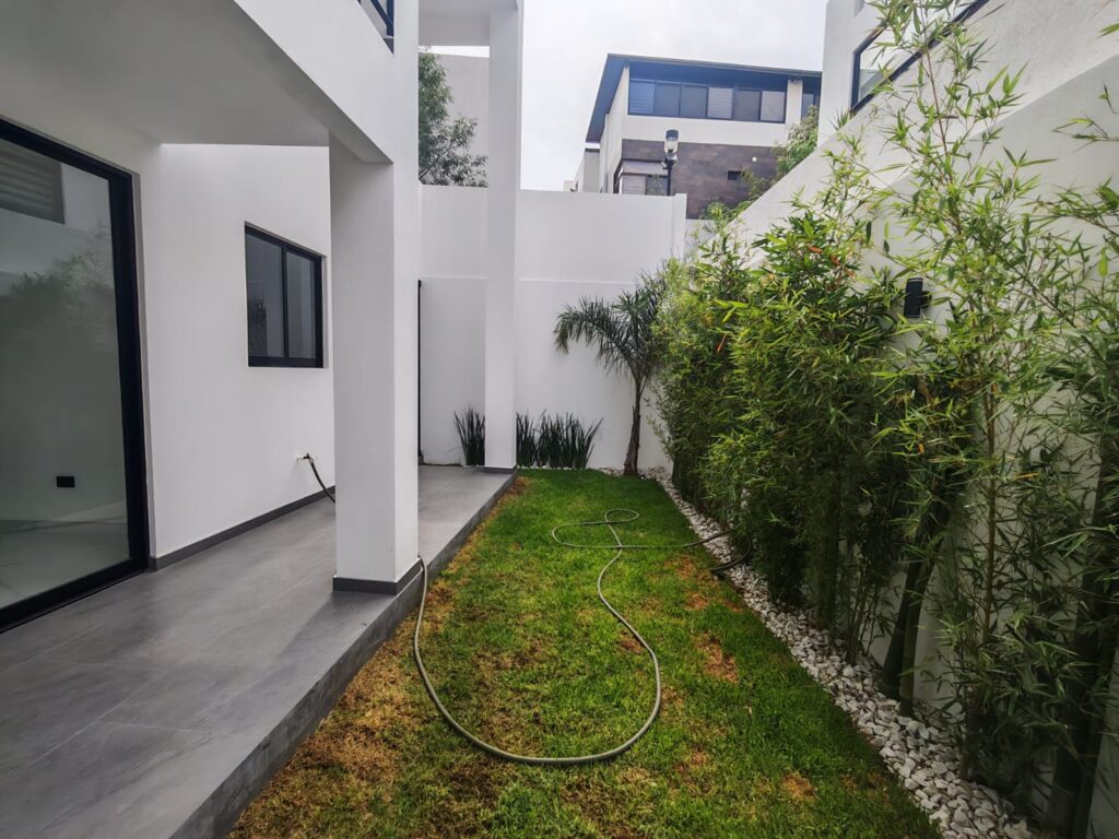 Casa en venta 3 recámaras Parque Cuernavaca Lomas de Angelópolis Puebla