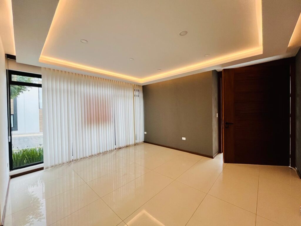 Casa en venta Parque Aguascalientes 4 recámaras Puebla Lomas de Angelópolis