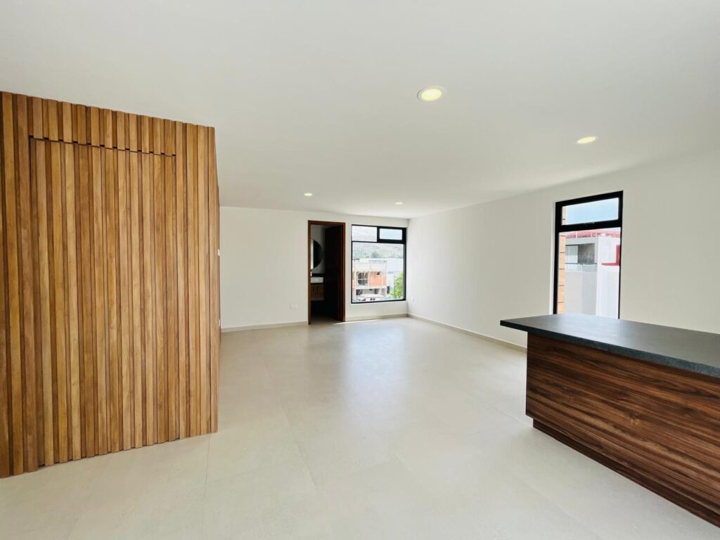 Casa en venta 4 recámaras Parque Chiapas Lomas de Angelópolis Puebla