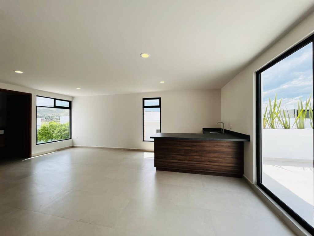 Casa en venta 4 recámaras Parque Chiapas Lomas de Angelópolis Puebla