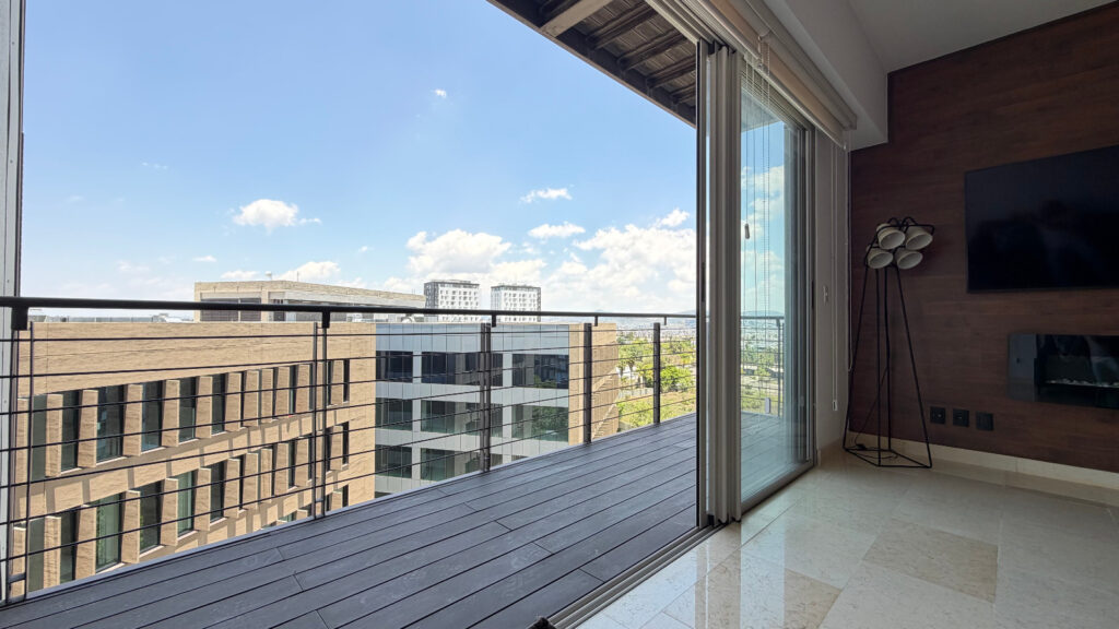 Departamento en venta dos recámaras en High Towers Lomas de Angelópolis Puebla