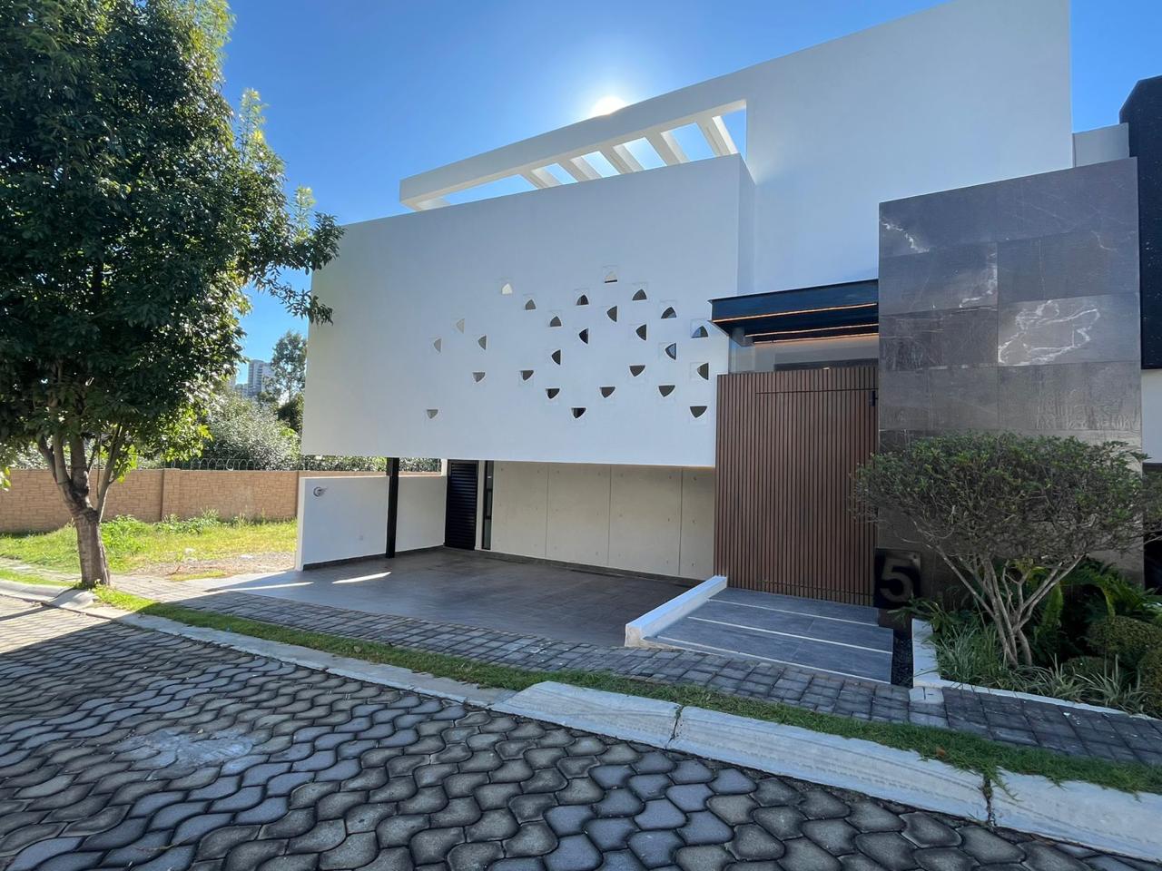 Casa en venta LOmas de Angelópolis Puebla Parque Viena con 4 recámaras